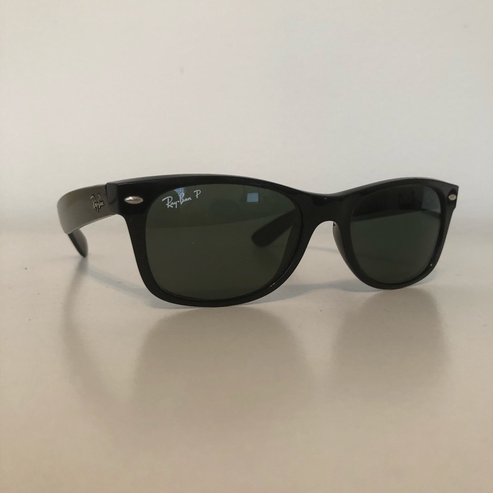 New Wayfarer Ray-Ban Sunglasses